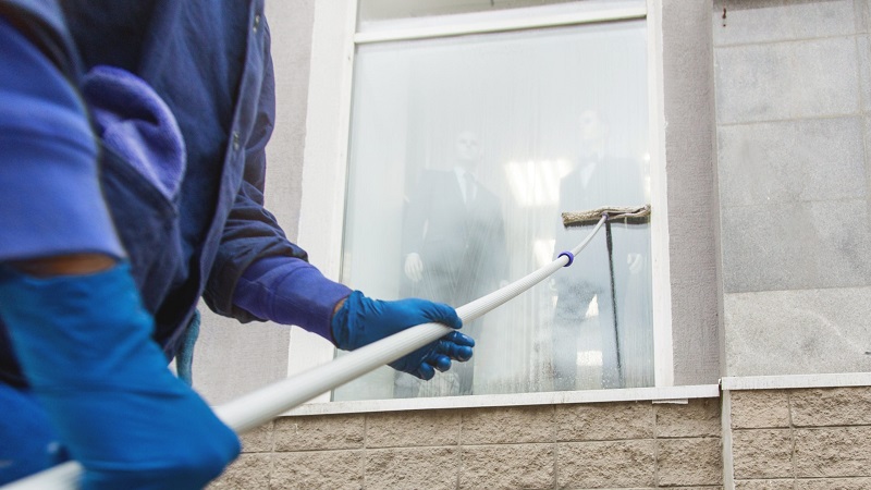 Window Cleaning Service in Lakelands